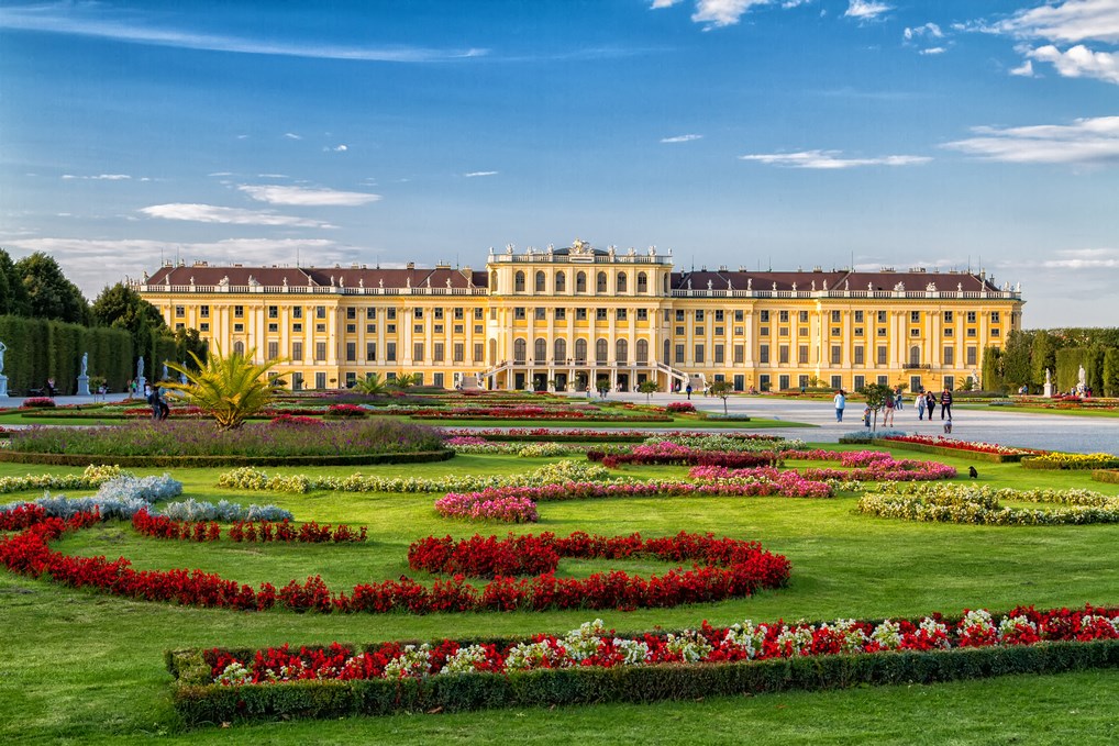 Schonbrunn, uno de los palacios que hay que visitar en Europa.