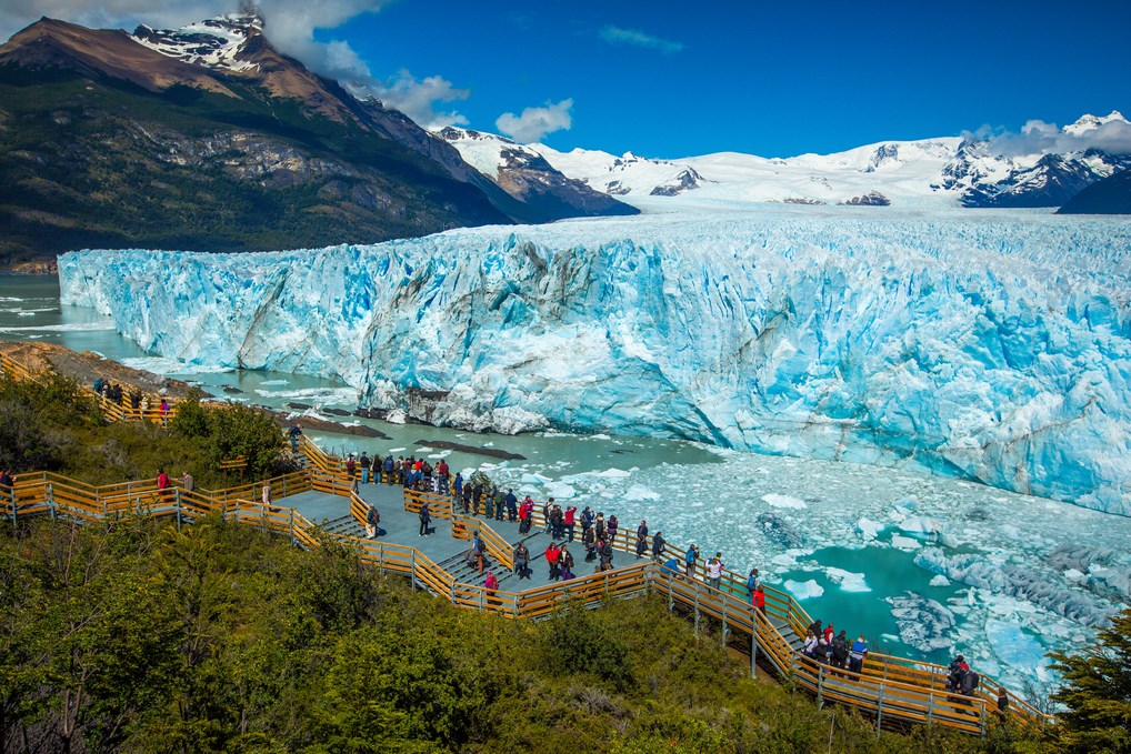 El Glaciar Perito Moreno, una de las más increíbles lenguas de hielo en todo el mundo. 